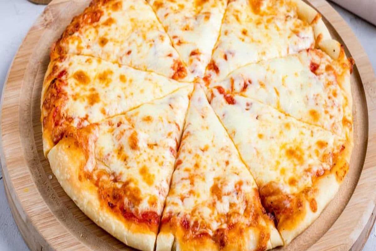2. 14" Large Cheese Lovers' Pizza