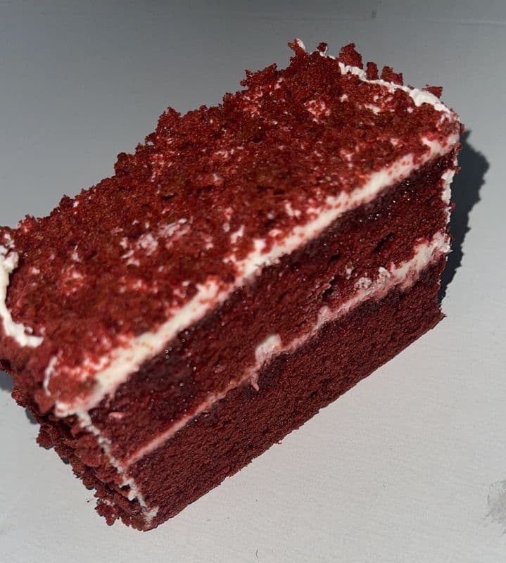 Red Velvet Cakes (6 pcs)