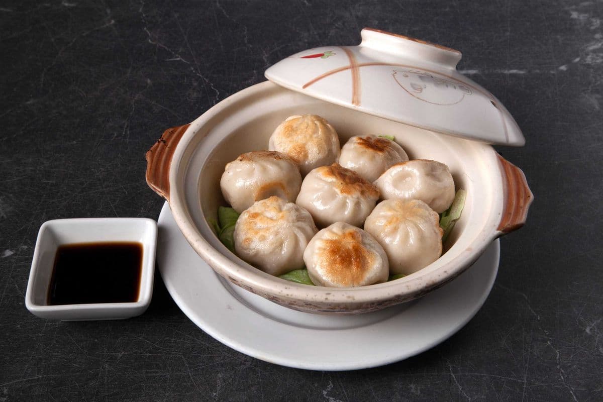 Pan-fried Pork Bun 生煎包