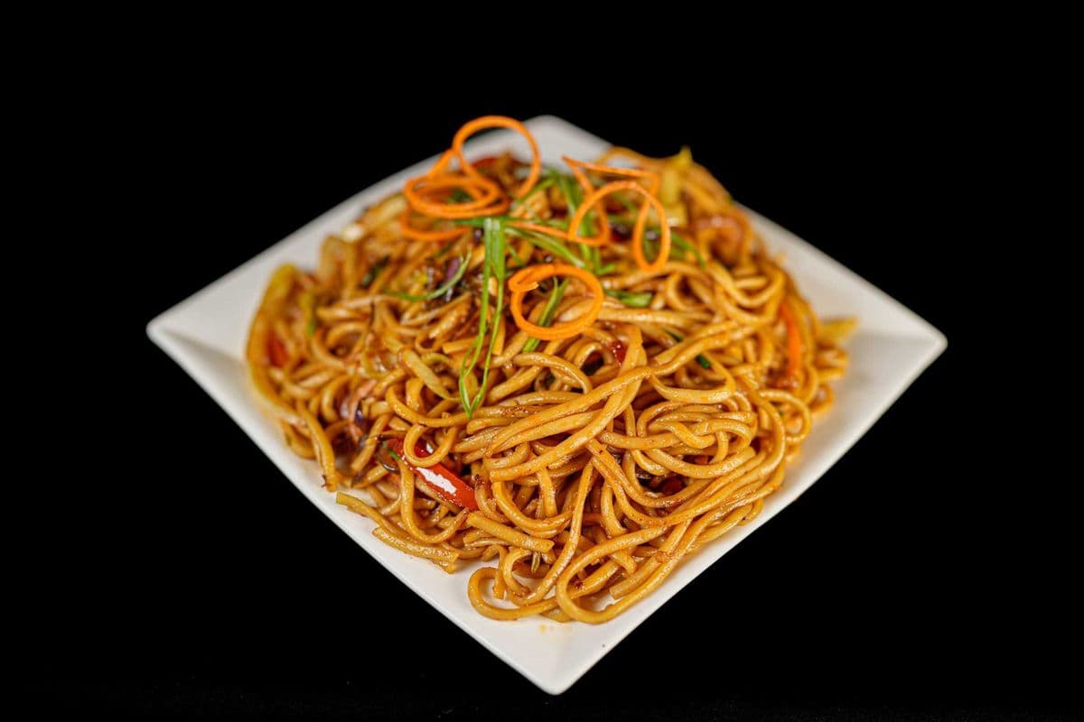 Vegetarian Hakka Noodles