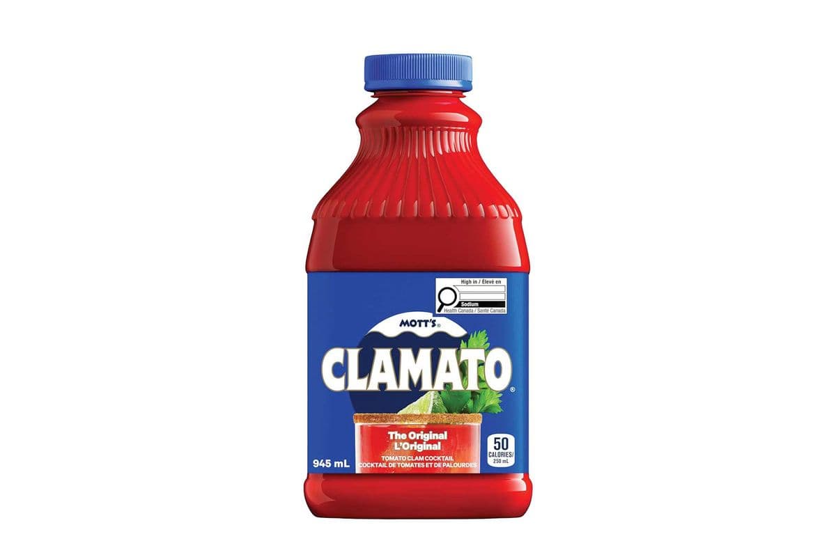 Mott's Regular (945 ml Bottle)