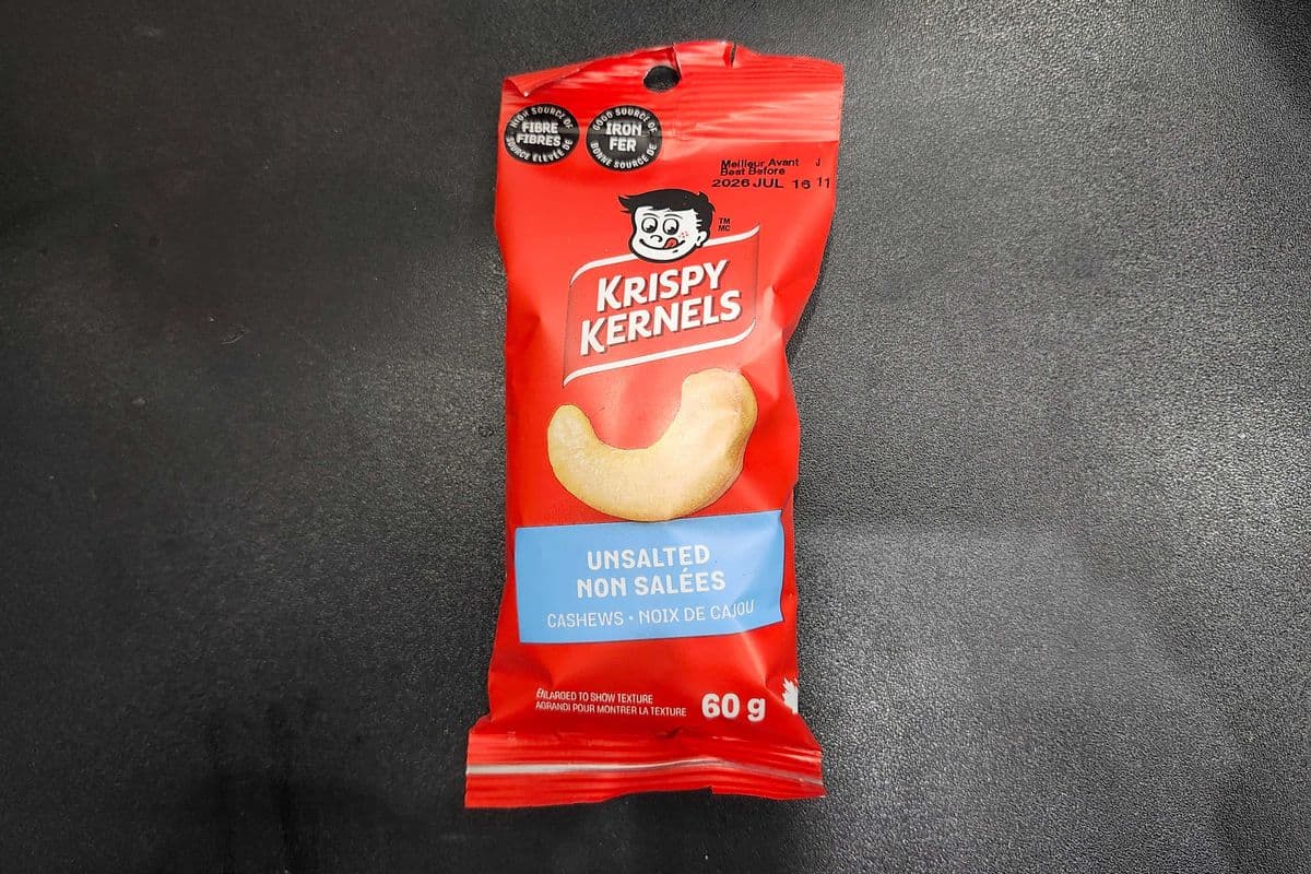 Krispy Kernel Noix de Cajou Non salée / Krispy Kernel Unsalted Cashews 65g