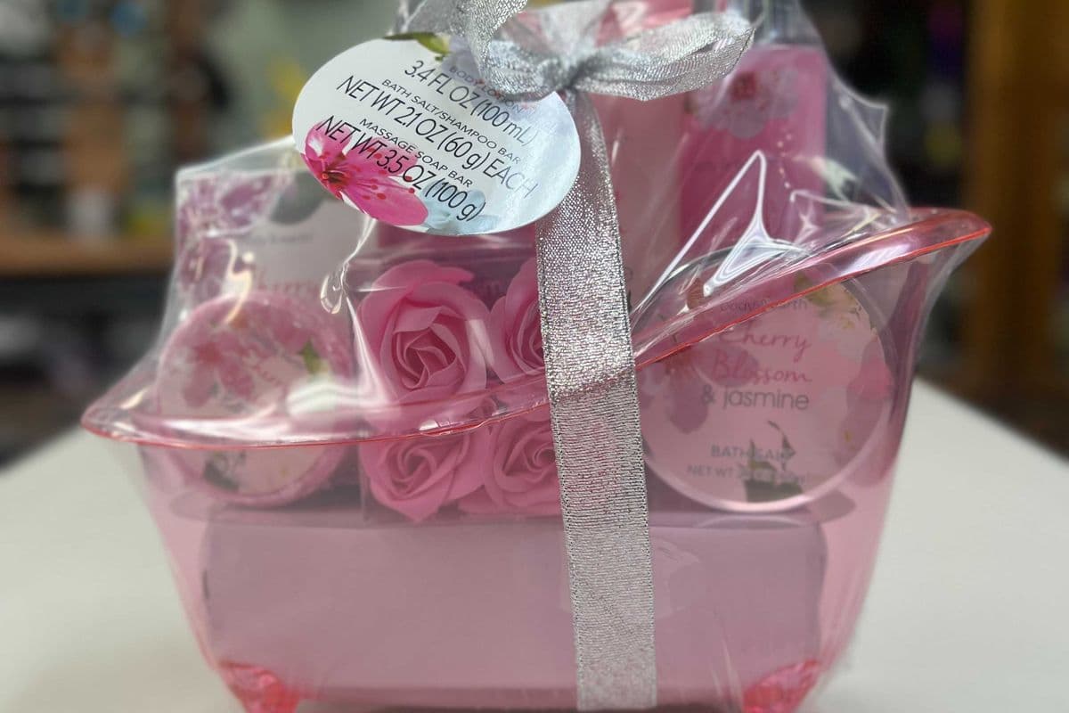 Body care gift basket