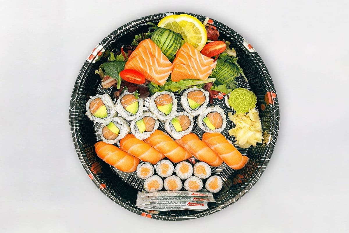 Salmon Lover Platter (27 pcs)