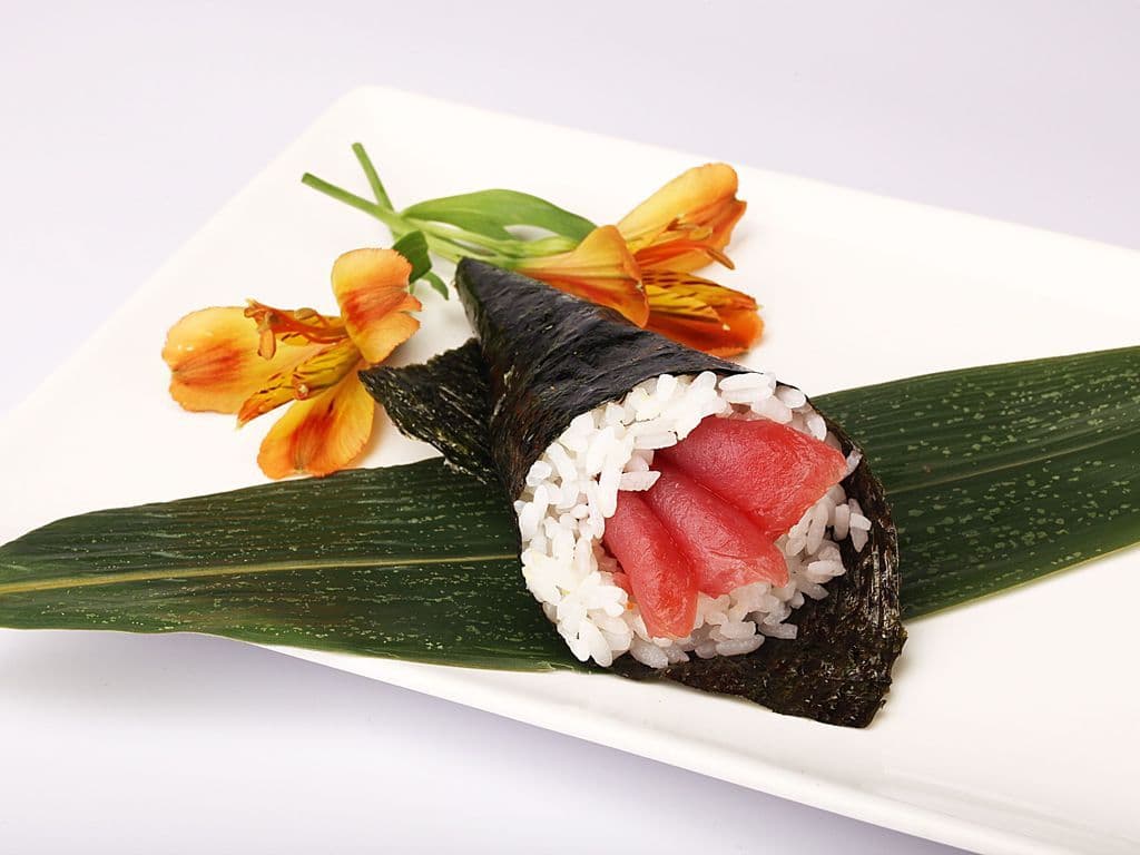 Red Tuna Hand Roll