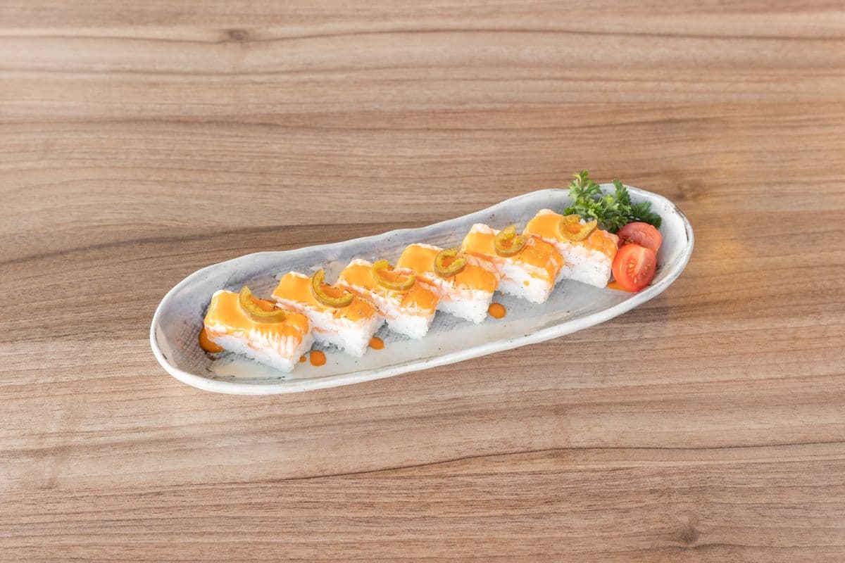 Aburi Sake (Salmon) Oshi Sushi