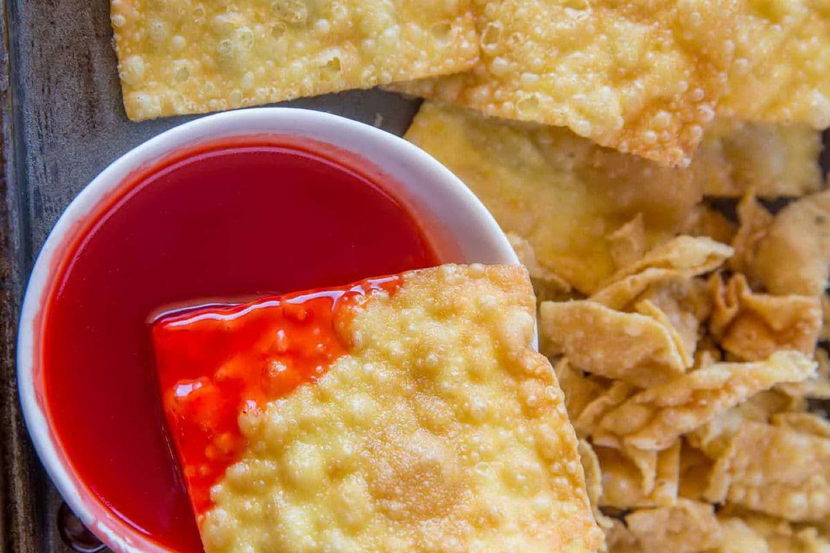 13. Deep-Fried Wonton with Sweet and Sour Sauce