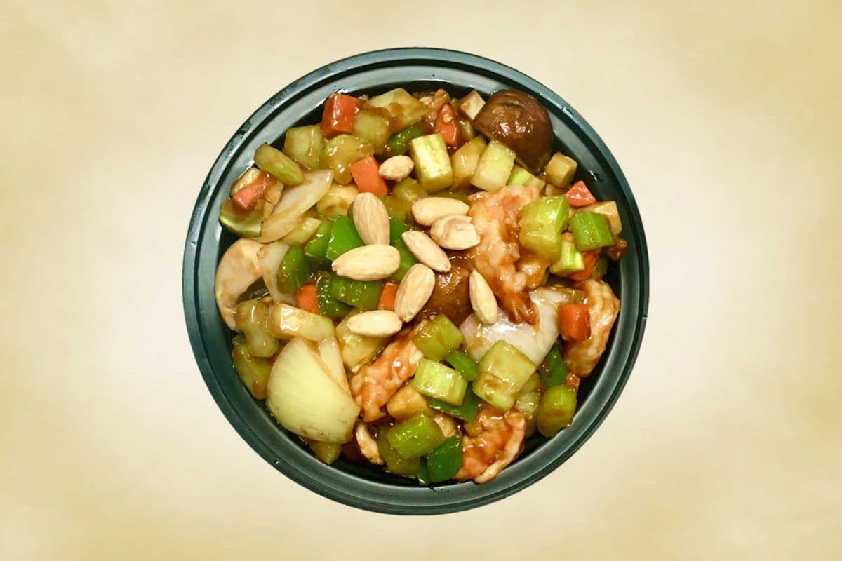 92. Shrimp with Vegetable and Almonds