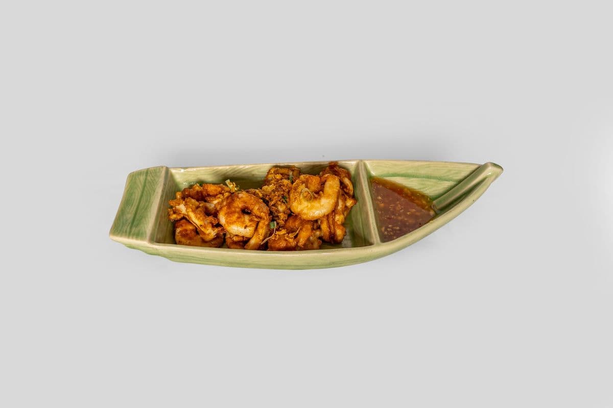 Special Salt and Pepper Shrimp and Calamari