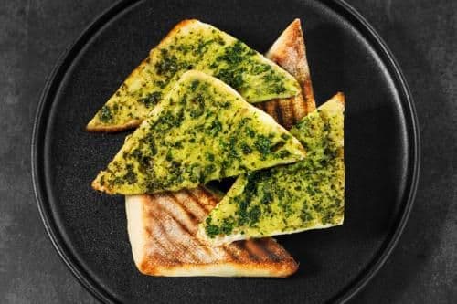 Pain Grillé au Pesto