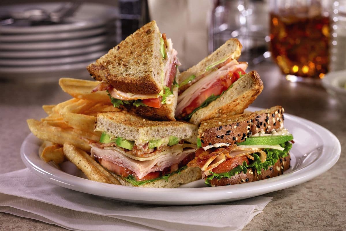 Cali Club Sandwich (1280 Cal)