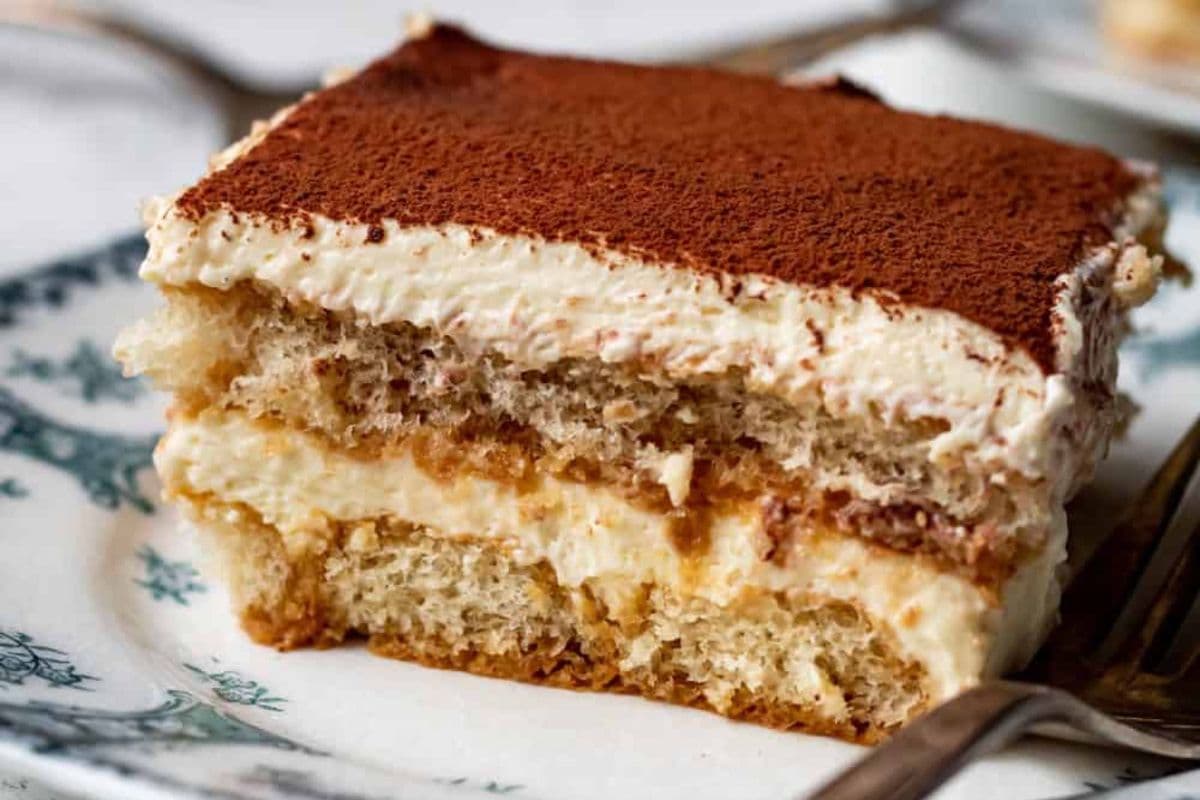 D19. Vietnamese Tiramisu Scoop
