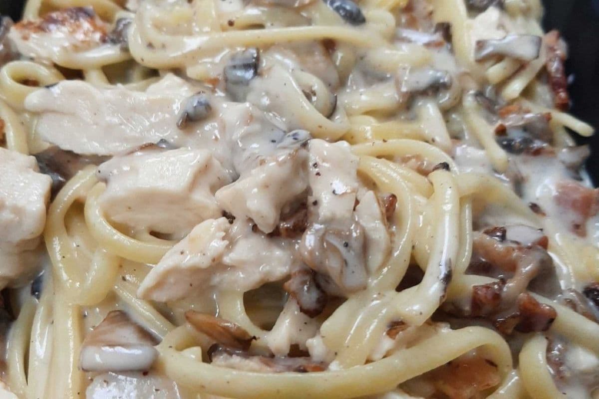 Linguine Carbonara