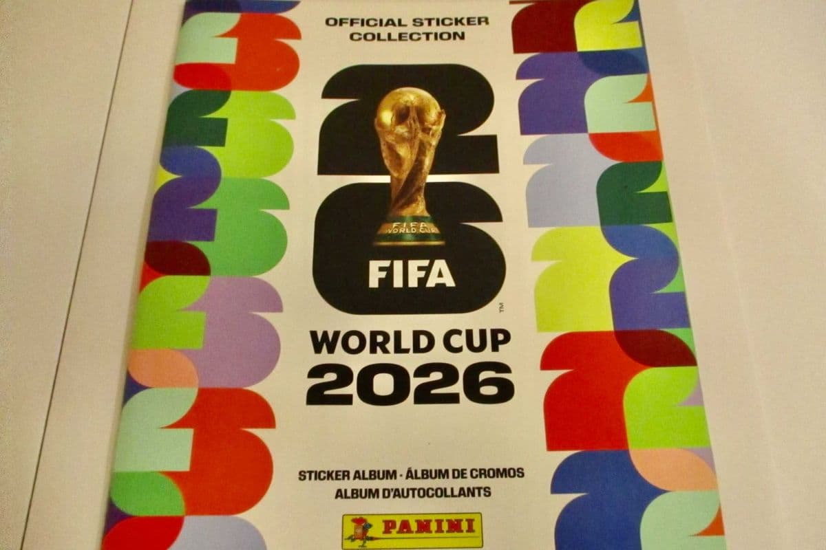 OFFICIAL 2026 FIFA WORLD CUP STICKER ALBUM (1-Book)