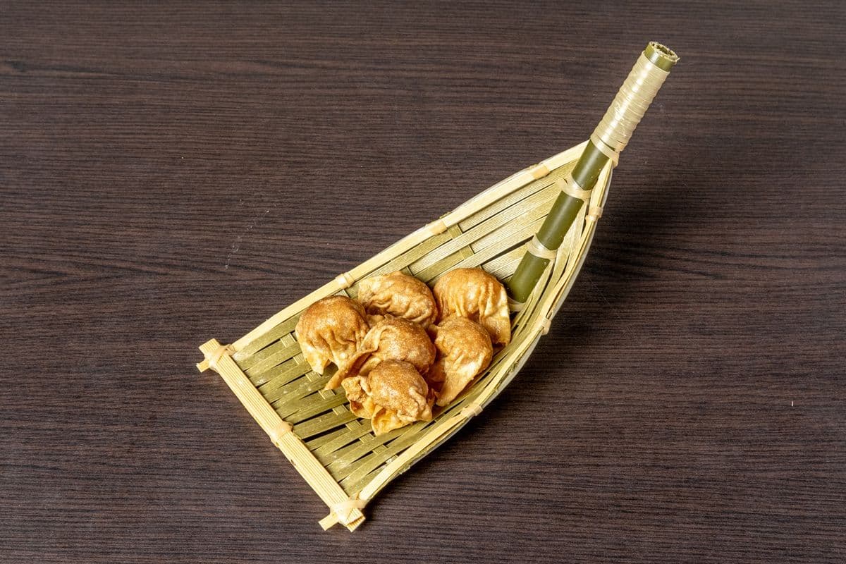 38. Deep-Fried Shrimp Wonton (6 pcs)
