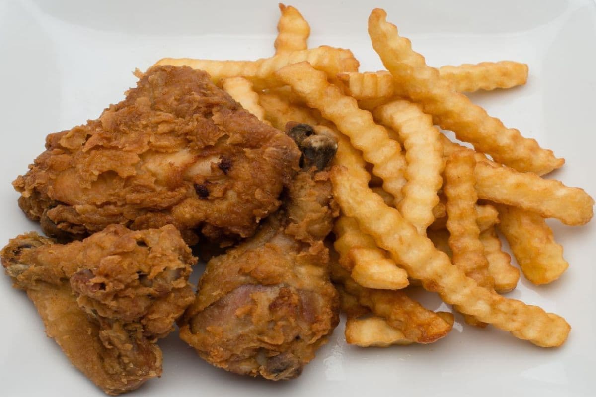 Chicken and Fries (3 pcs)