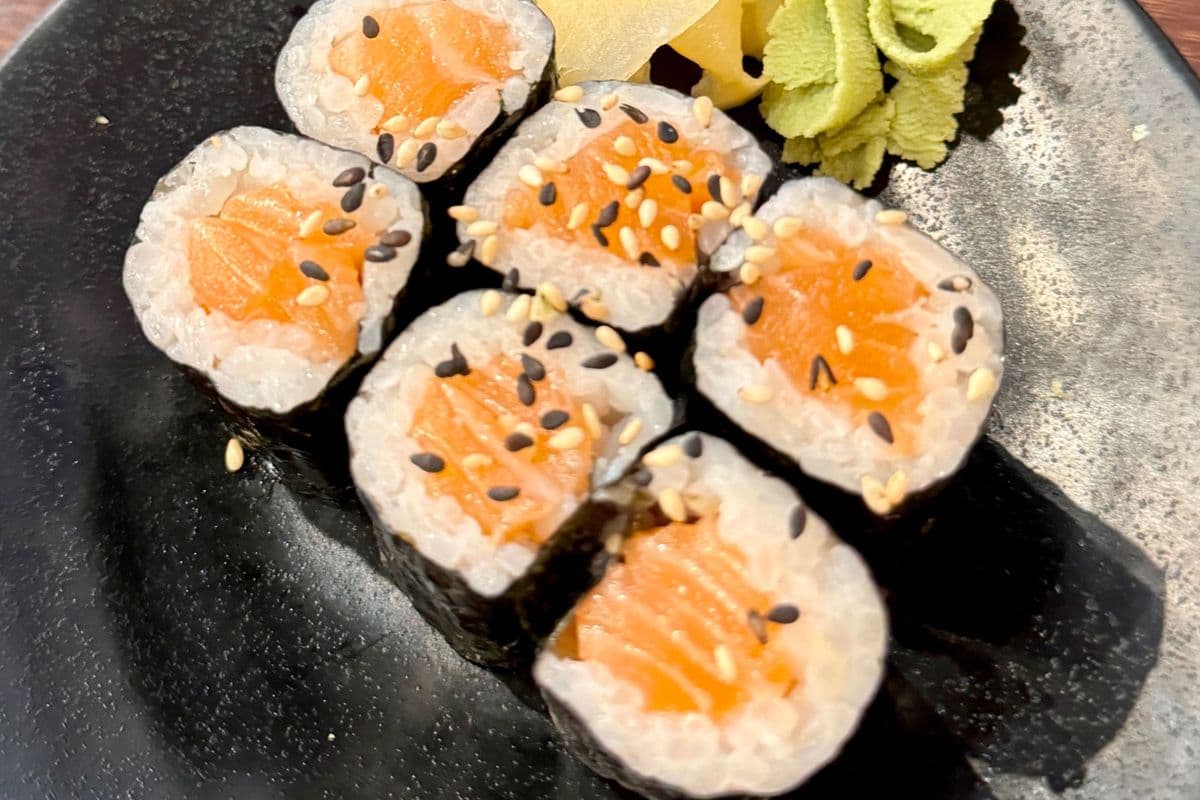 Salmon Maki