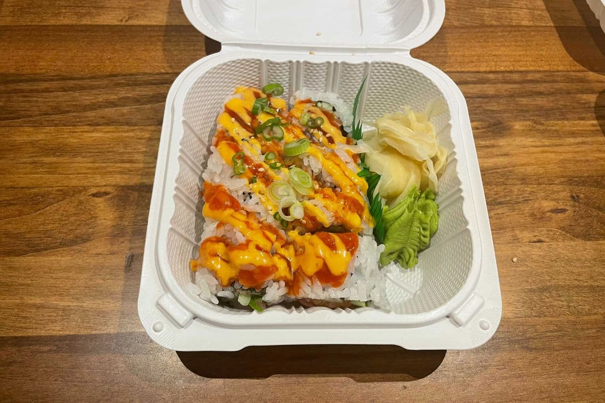 Spicy Salmon Roll