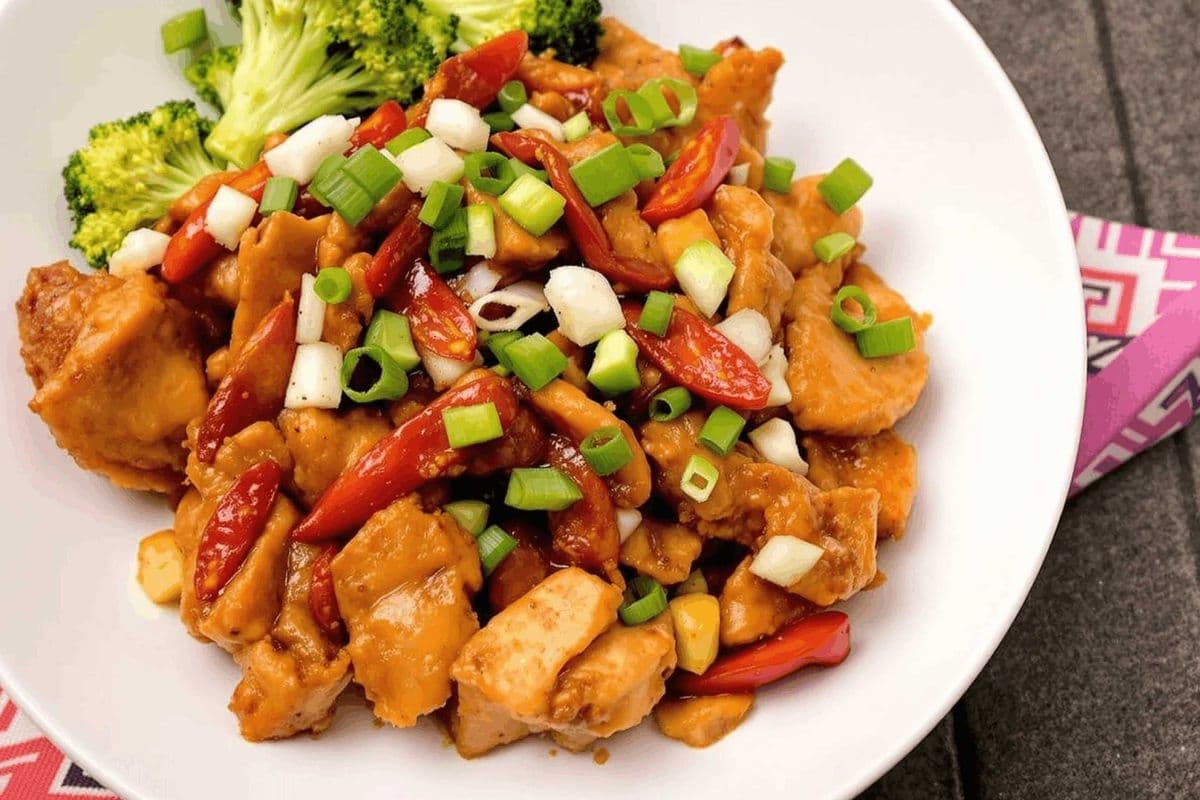 Sichuan Chicken with Fried Rice or Soy Sauce Fried Noodles🌶️🌶️ 四川鸡肉炒饭或炒面🌶️🌶️