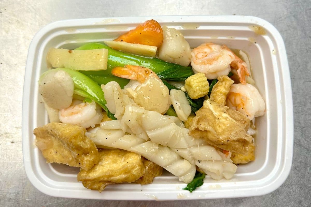 H3. Hot Pot au tofu et aux fruits de mer / Tofu and Seafood Hot Pot