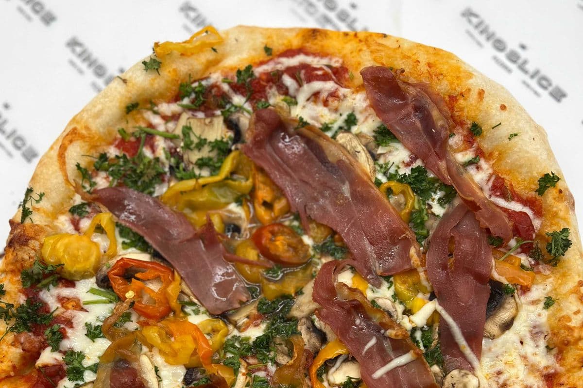 Medium Sicily Pizza
