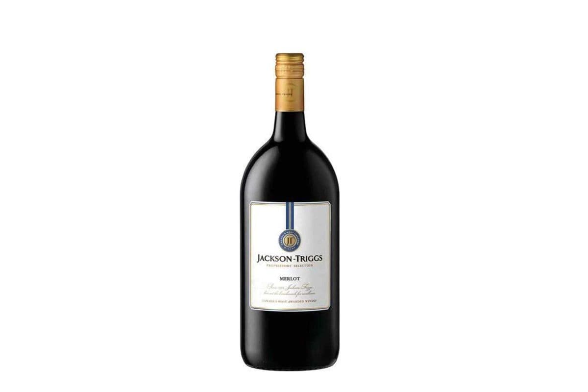 Jackson Triggs Merlot (1.5 L Bottle) (1 x 1.5L Bottle)