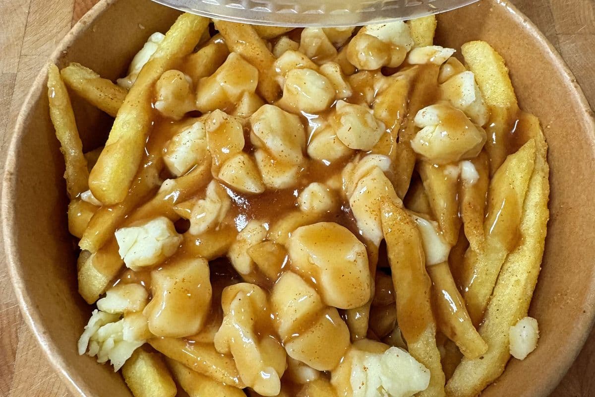 Regular poutine