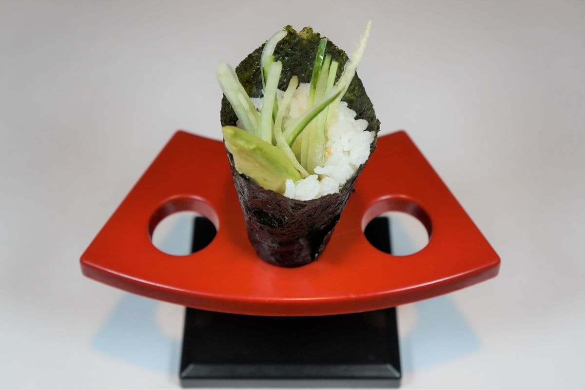 120. Avocado and Cucumber Hand Roll (1 pc)