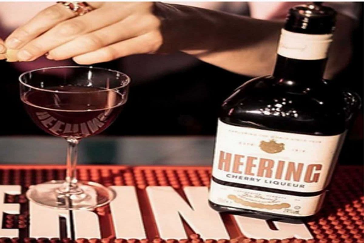 CHERRY HEERING (1 x 500ML)