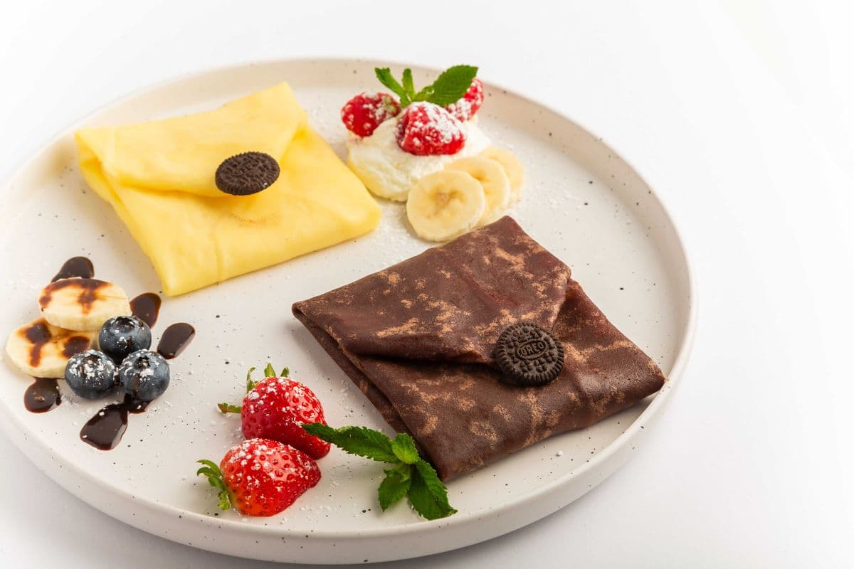 M01. Chocolate Crepe