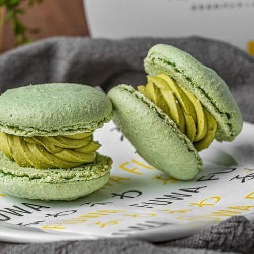 6 Macarons