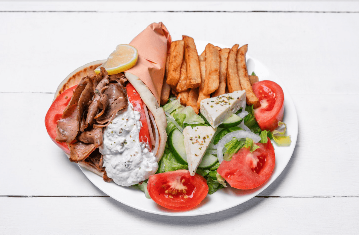 Assiette de gyro sur pain pita / Gyro Pita Plate