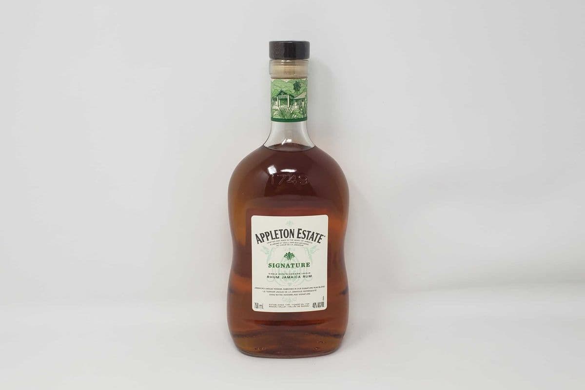 APPLETON ESTATE SIGNATURE RUM (1 x 750 ml)