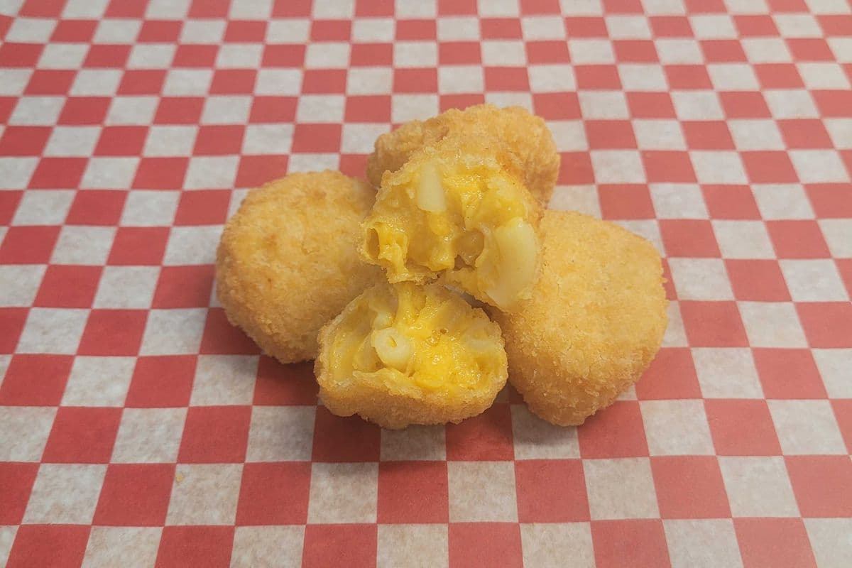 Croquettes Mac n'cheese (Mac and Cheese Croquettes) (4 pcs)