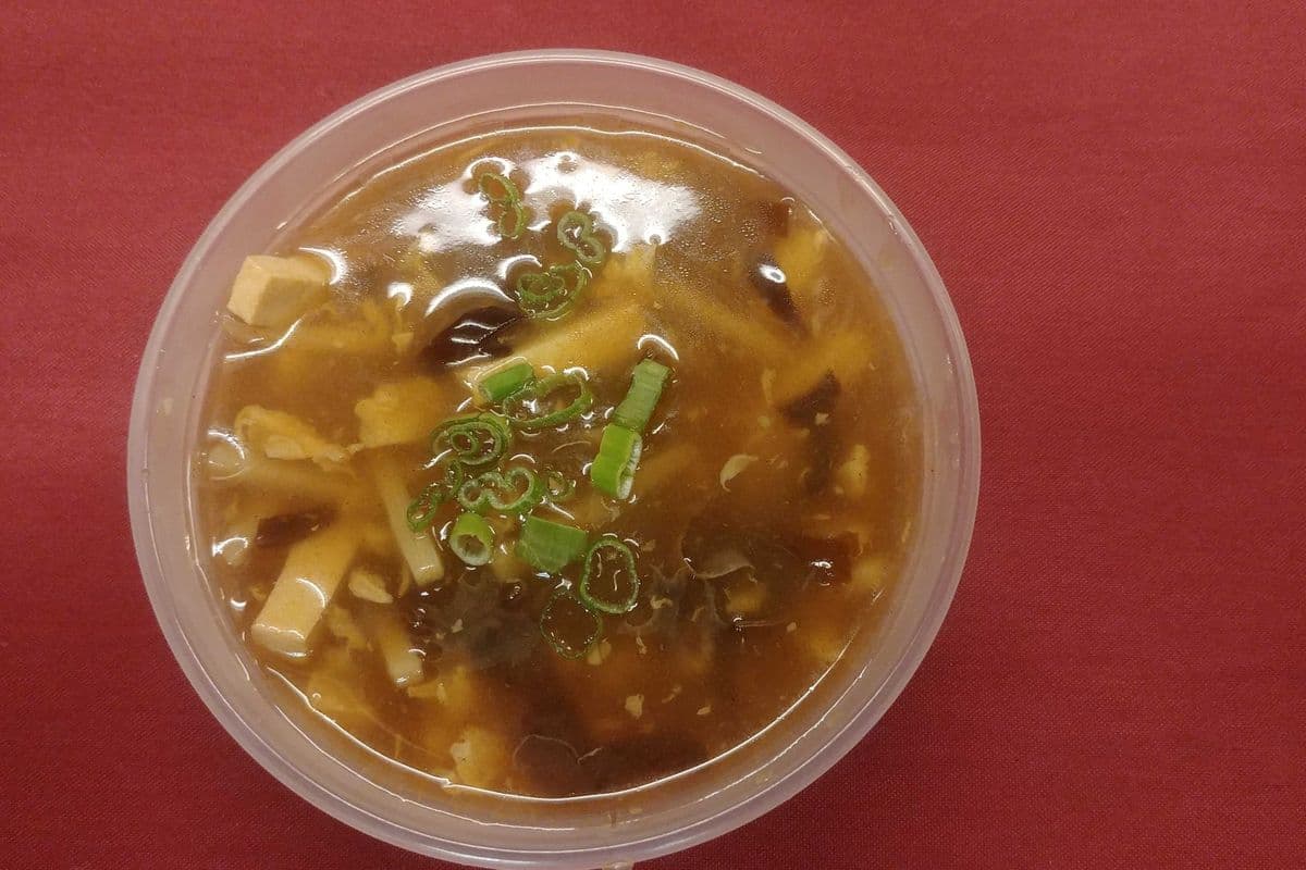 1. Soupe aigre-piquante / Hot and Sour Soup
