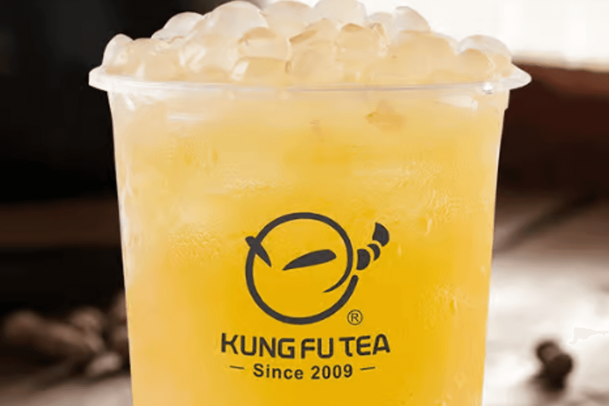 Cold Grapefruit Green Tea with Agar Bubble