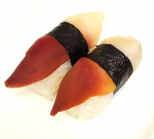Hokkigai Nigiri (1 pc)