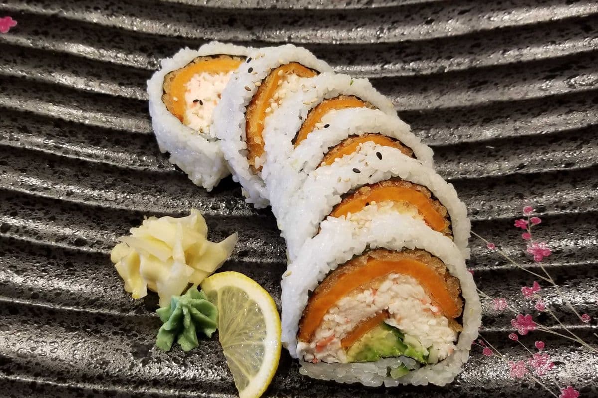 Yam California Roll (6 pcs)