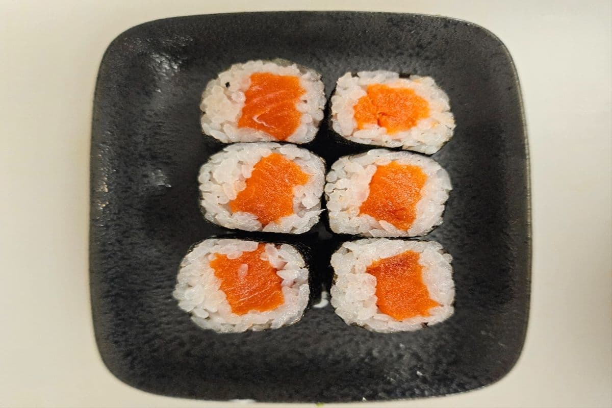 Salmon Maki