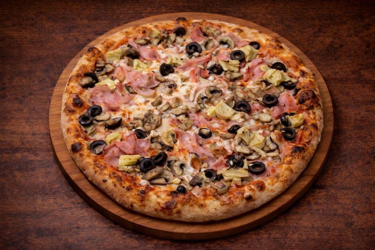 18" Capricciosa Pizza