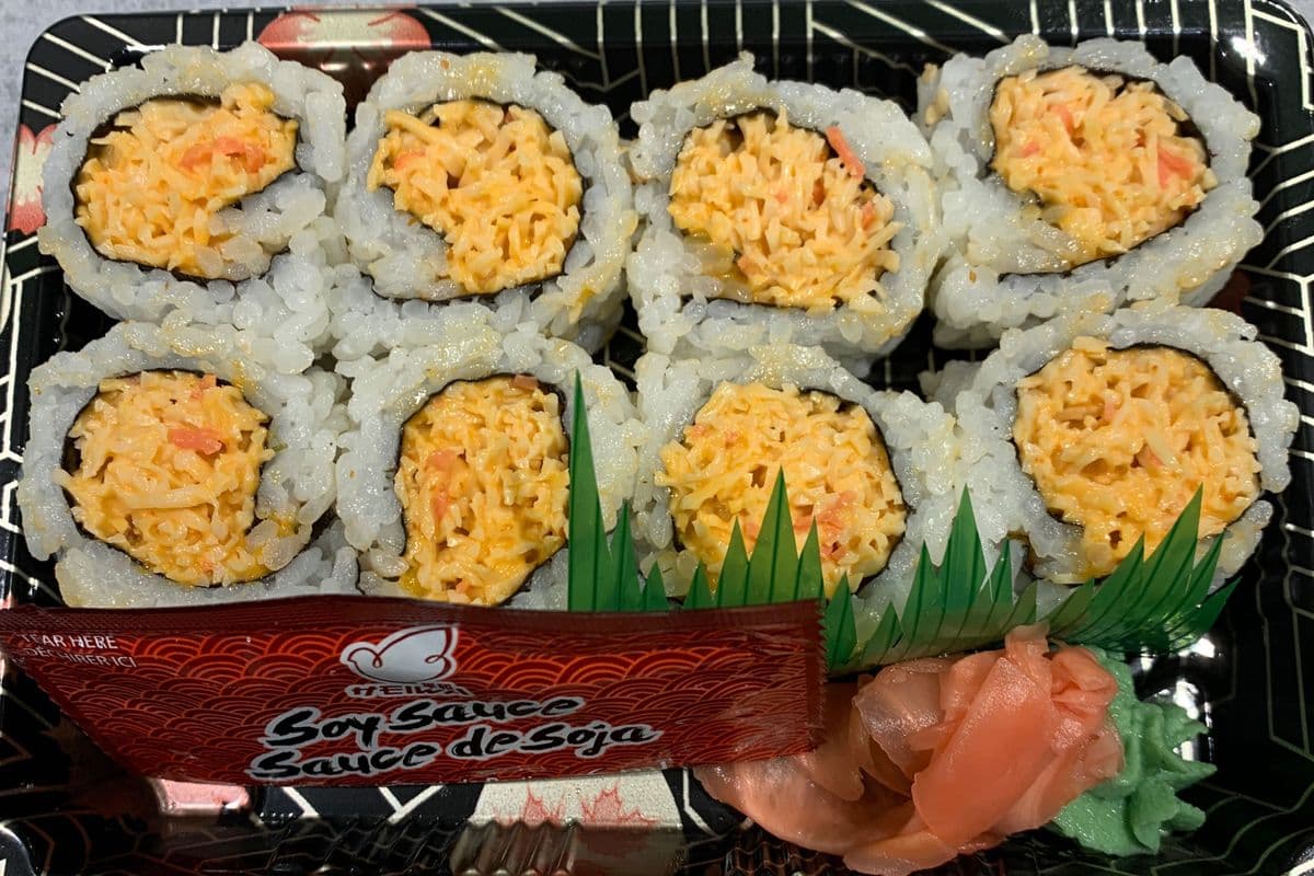 Spicy Crabmeat Roll (8pcs)
