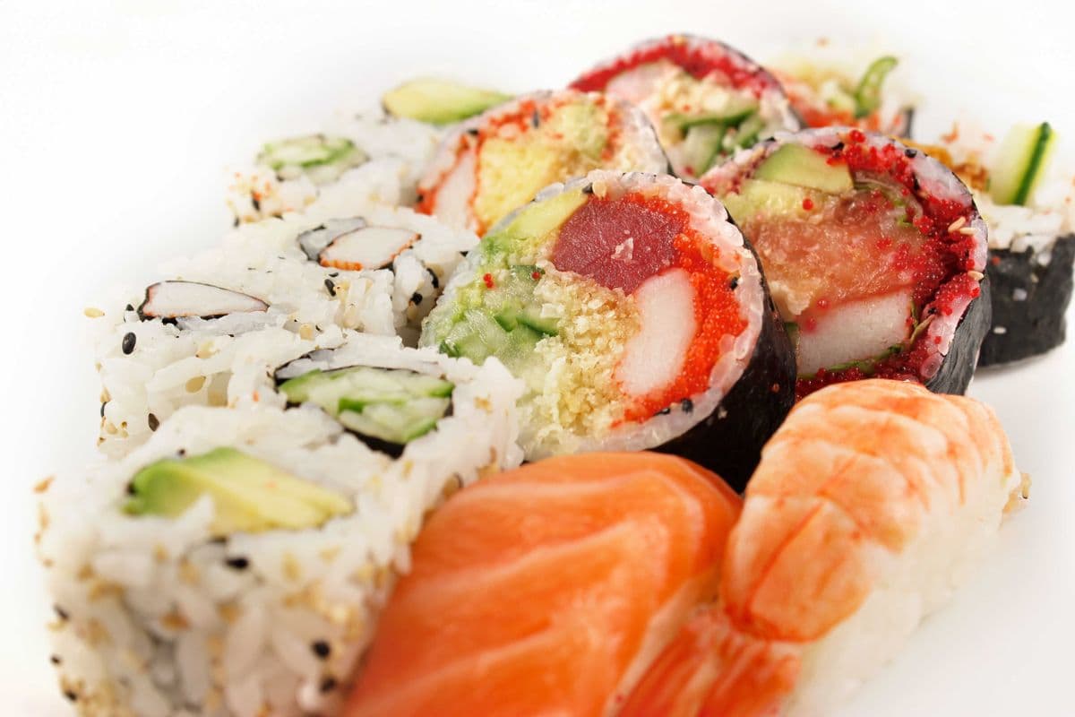 621. Combo Sushi 14 Morceaux