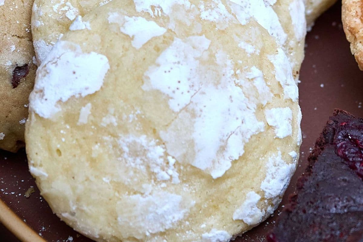 Lemon Crinkle Cookie