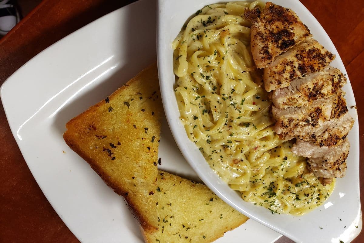 Chicken Alfredo
