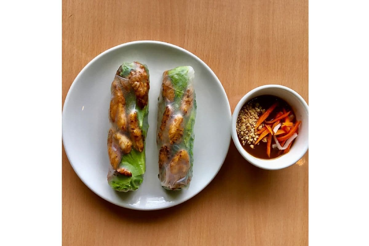 A4. Grilled Pork Salad Rolls-燒豬肉沙律卷-Gỏi Cuốn Thịt (2 pcs)
