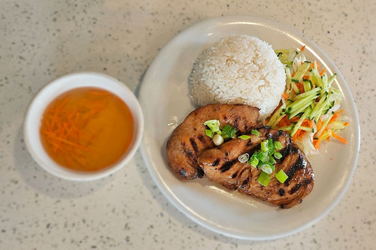 58. Grilled Lemongrass Chicken on Rice