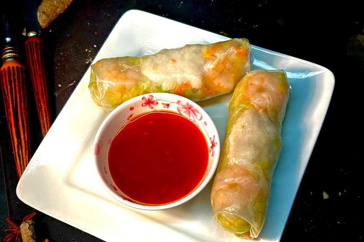 6. Thai Fresh Roll with Chicken and Shrimp (2 pcs)