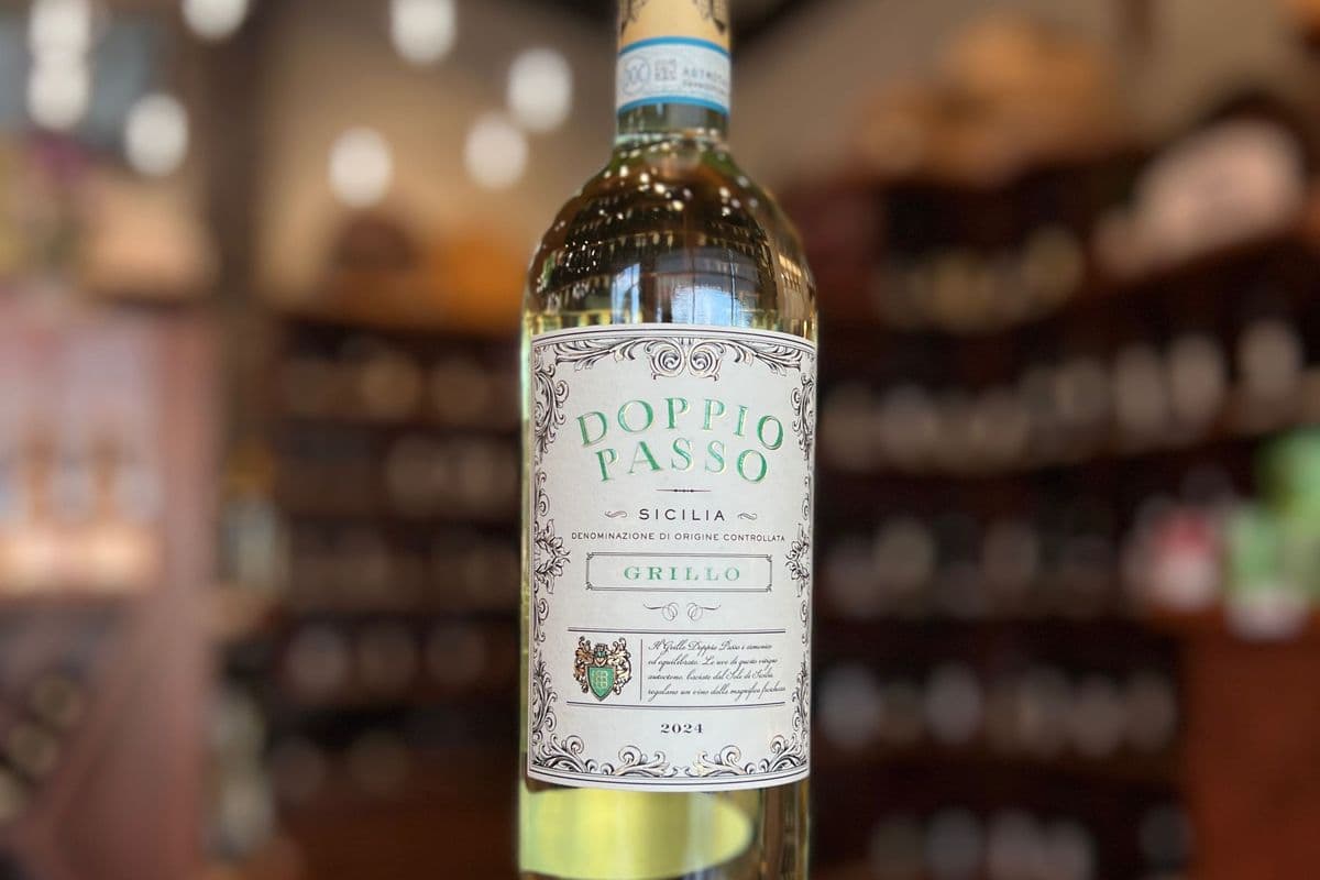 white | doppio passo grillo (1 x 750 ml)