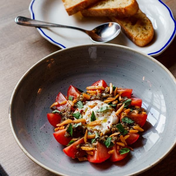 BURRATA & TOMATOES