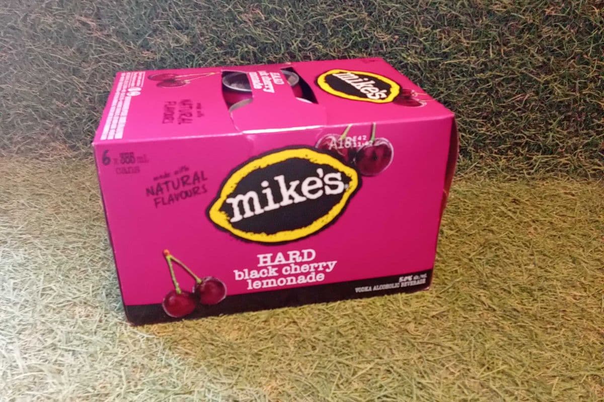 Mike's Hard Black Cherry Lemonade (6 x 355 ml)